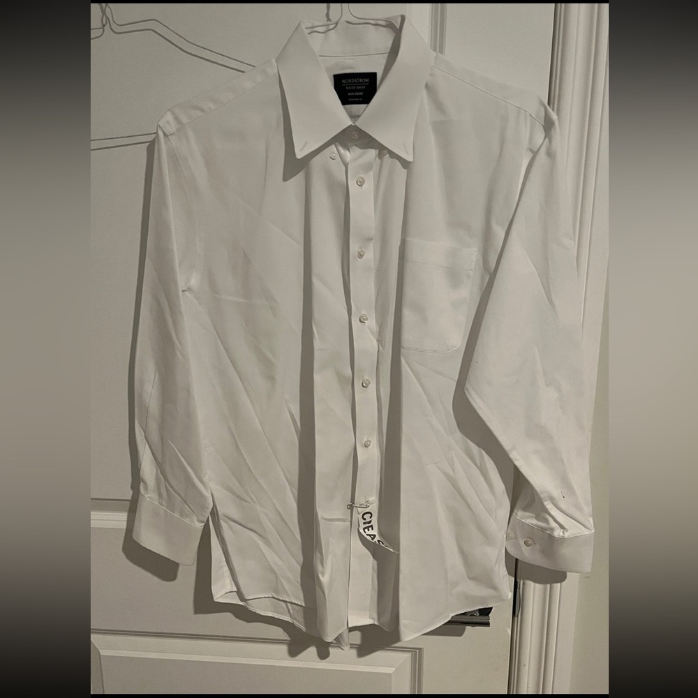 Nordstrom Mens Shop Non Iron Traditional Fit Dress Button Down Shirt 32/16.5